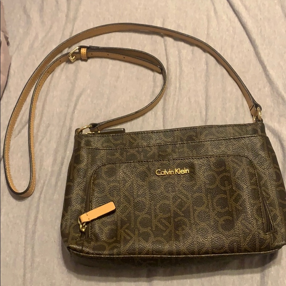 Calvin Klein Crossbody